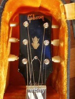1968 Vintage Gibson Hummingbird Signed by Loretta Lynn