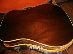 1968 Vintage Gibson Hummingbird Signed by Loretta Lynn
