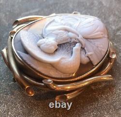 Amazing Antique Gold Shell Cameo Brooch Of Greek Goddess Hebe Signed Carnesecchi