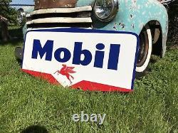 Antique Vintage Old Style Mobil Sign