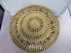 Gullah Sweetgrass & Pine Needle Basket withLid-Signed-Charleston S. Carolina VTG