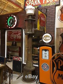 RaRe VinTagE FRY VISIBLE Gas Pump 10 Gallon MAE WEST Oil Station RED CROWN Globe