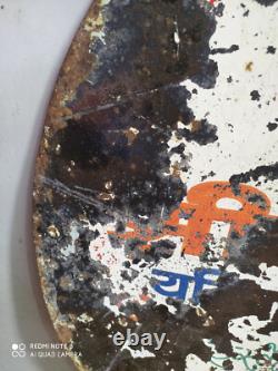 Rare vintage WAKEFIELD CASTROL MOTOR OILS advertising enamel sign of 50's