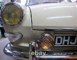 Spot Light Amber with vintage mesh grille light sign classic car truck AAC152
