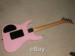 VNTG PINK PEAVEY VANDENBERG GUITAR 0000256 signed on the back SHOEMAKER