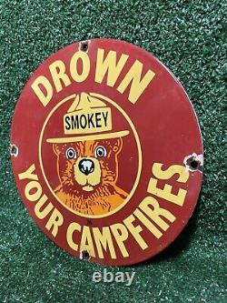 Vintage 1951 Smokey Bear Porcelain Sign Forest Service Dept Agriculture Park