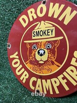 Vintage 1951 Smokey Bear Porcelain Sign Forest Service Dept Agriculture Park