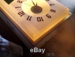 Vintage 6' QUAKER STATE MOTOR OIL Clock Sign illuminated light up RARE