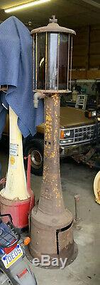 Vintage Fry Mae West Visible Gas Pump 10 Gallon Oil Garage Sign Parts Car Truck