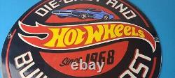Vintage Hot Wheels Porcelain Sign American Die-Cast Cars Gas Pump Sign