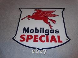 Vintage Mobil Mobilgas Special 11 3/4 Porcelain Metal Pegasus Gasoline Oil Sign