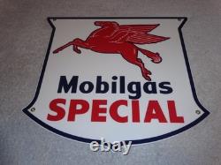 Vintage Mobil Mobilgas Special 11 3/4 Porcelain Metal Pegasus Gasoline Oil Sign