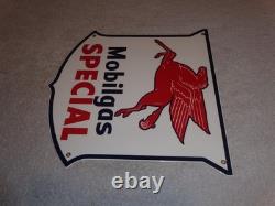 Vintage Mobil Mobilgas Special 11 3/4 Porcelain Metal Pegasus Gasoline Oil Sign