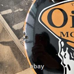 Vintage Oilzum Motor Oils Pennsylvania 12 Inch Convex Porcelain Enamel Sign