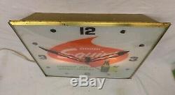 Vintage Original 1965 Squirt Soda Pop 15 Lighted Pam Metal Clock Sign