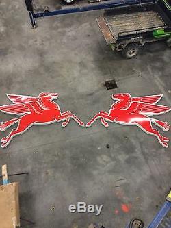 Vintage Original Mobil Pegasus Cookie Cutter Porcelain Sign Gas Oil