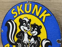 Vintage Skunk Oil Porcelain Sign Heavy Duty Dealership Gas Station Motor Oil