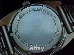 Vintage Stainless Bulova Caravelle N5 Devil Diver 666 4X Signed Gradient Dial