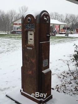 Vintage WAYNE 60 Gas Pump ArT DeCo Antique Gas Oil Sign PATINA Display YaRd ArT